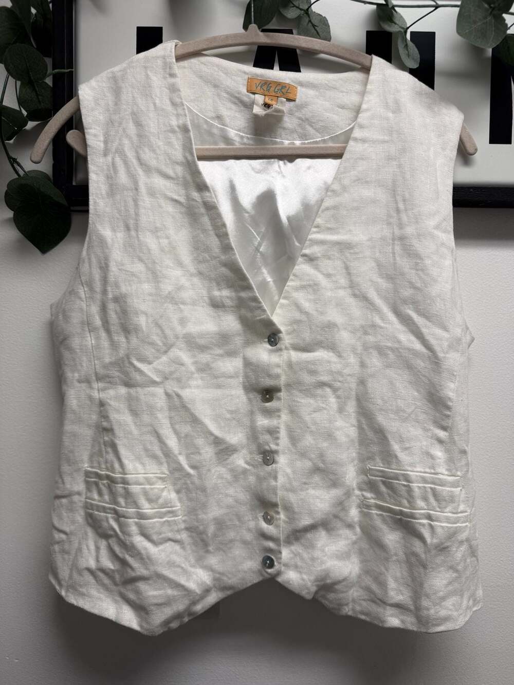 VRG GRL Women's White 100% Linen Sleeveless Button-Down Vest
